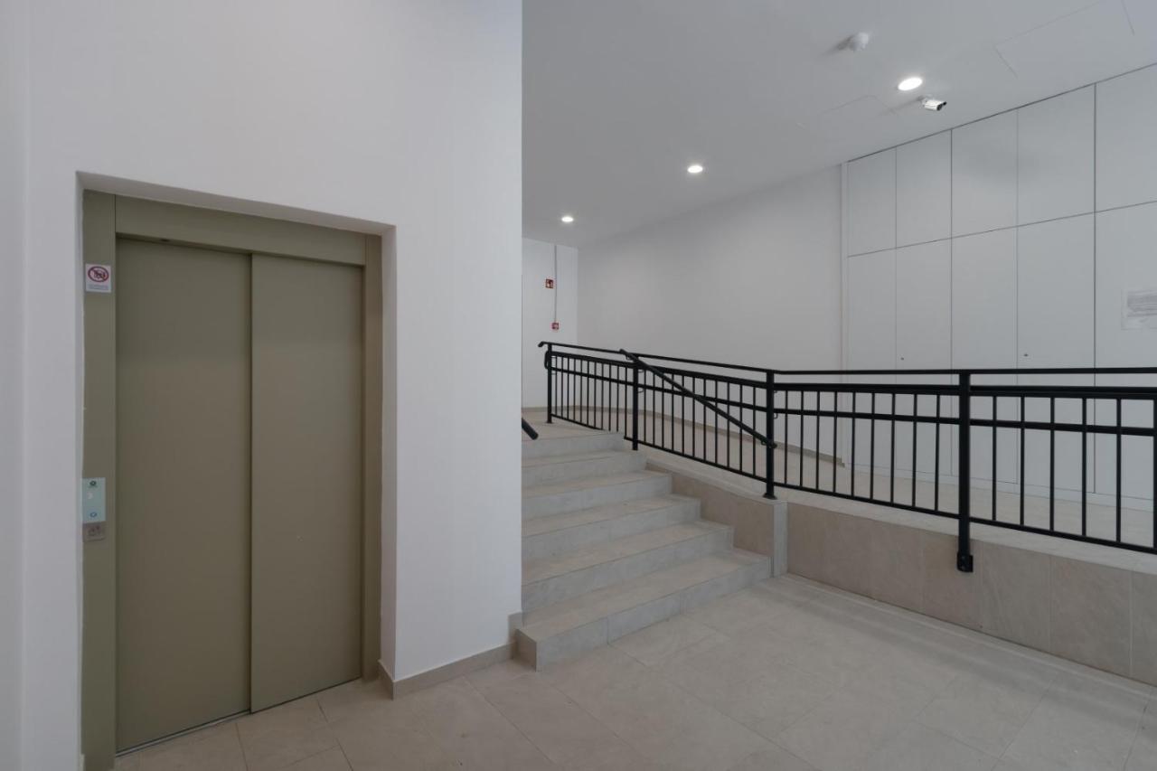 West Park Residence Apartment Budapest Bagian luar foto