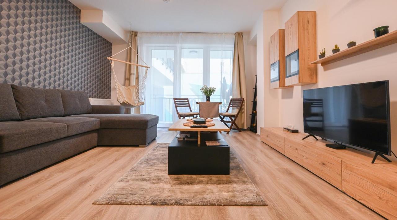 West Park Residence Apartment Budapest Bagian luar foto
